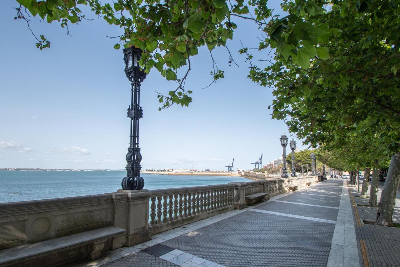 Apartamento El Meridiano De Cádiz Kültér fotó